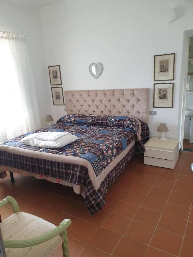 Villa Tramonto 레반토 외부 사진