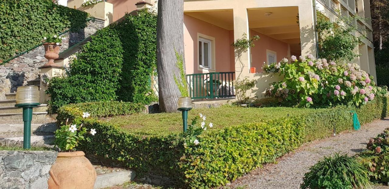 Villa Tramonto 레반토 외부 사진