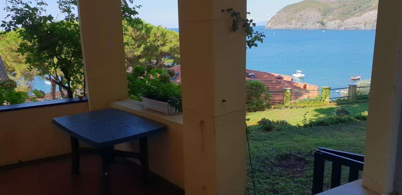 Villa Tramonto 레반토 외부 사진
